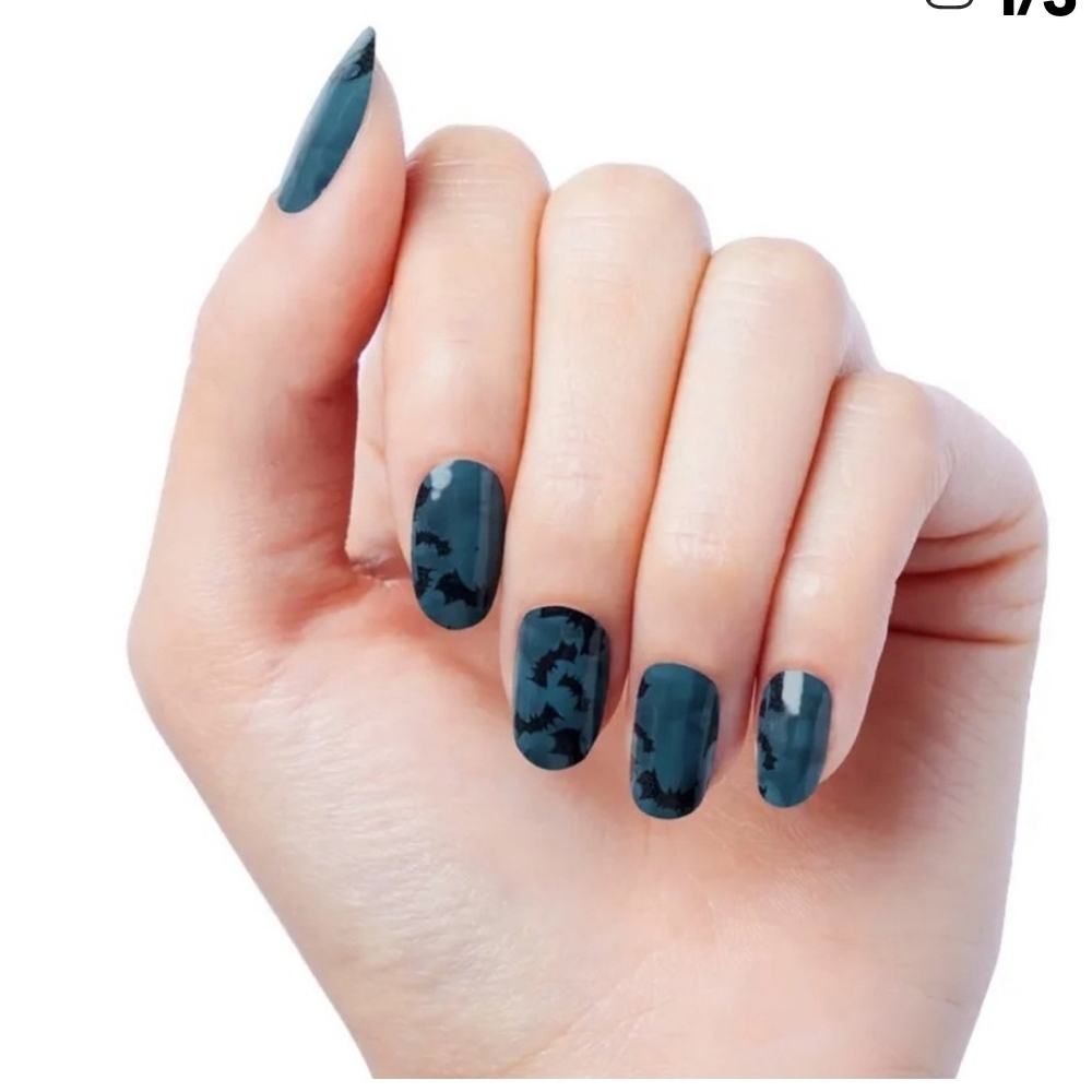 NEW~Color Street Once BITTEN, Nail Wraps